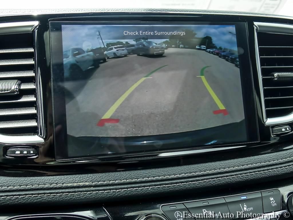 Used 2026 Chrysler Pacifica Limited FWD image 21