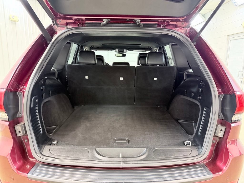 Used 2019 Jeep Grand Cherokee Altitude AWD/4WD image 25