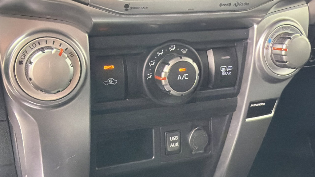 Certified 2018 Toyota 4Runner SR5 Premium image 14