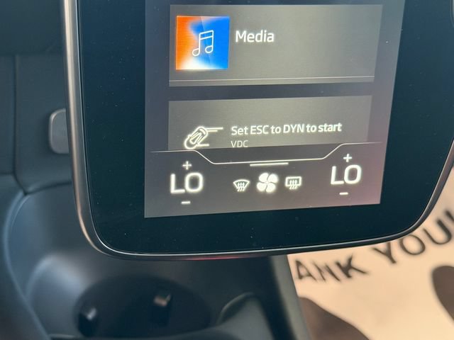 Used 2023 McLaren Artura RWD image 20