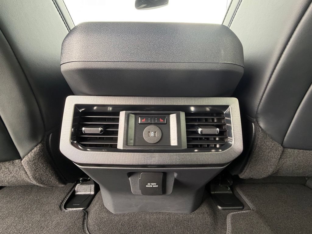 Used 2026 Ford F450 Platinum AWD/4WD image 7