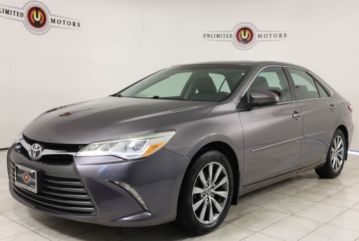 Used 2015 Toyota Camry XLE FWD image 5