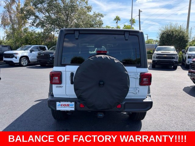 Used 2025 Jeep Wrangler Unlimited Sport AWD/4WD image 5
