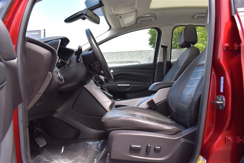 Used 2013 Ford C-MAX SEL FWD image 10