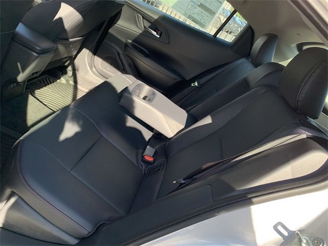 New 2025 Toyota Prius Plug-In Hybrid image 9