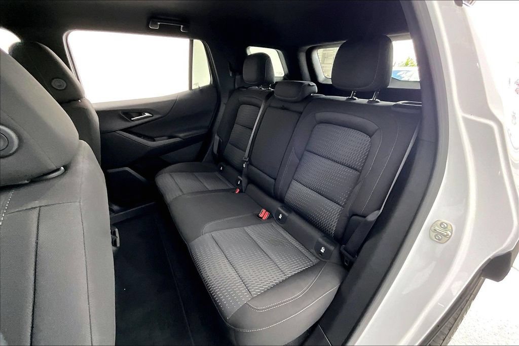 Used 2025 Chevrolet Equinox LT AWD/4WD image 31
