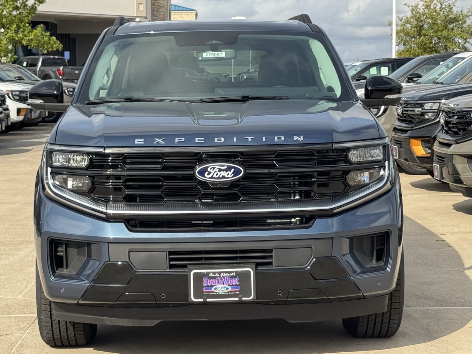 New 2027 Ford Expedition Max Platinum w/ Driver's Package AWD/4WD image 8