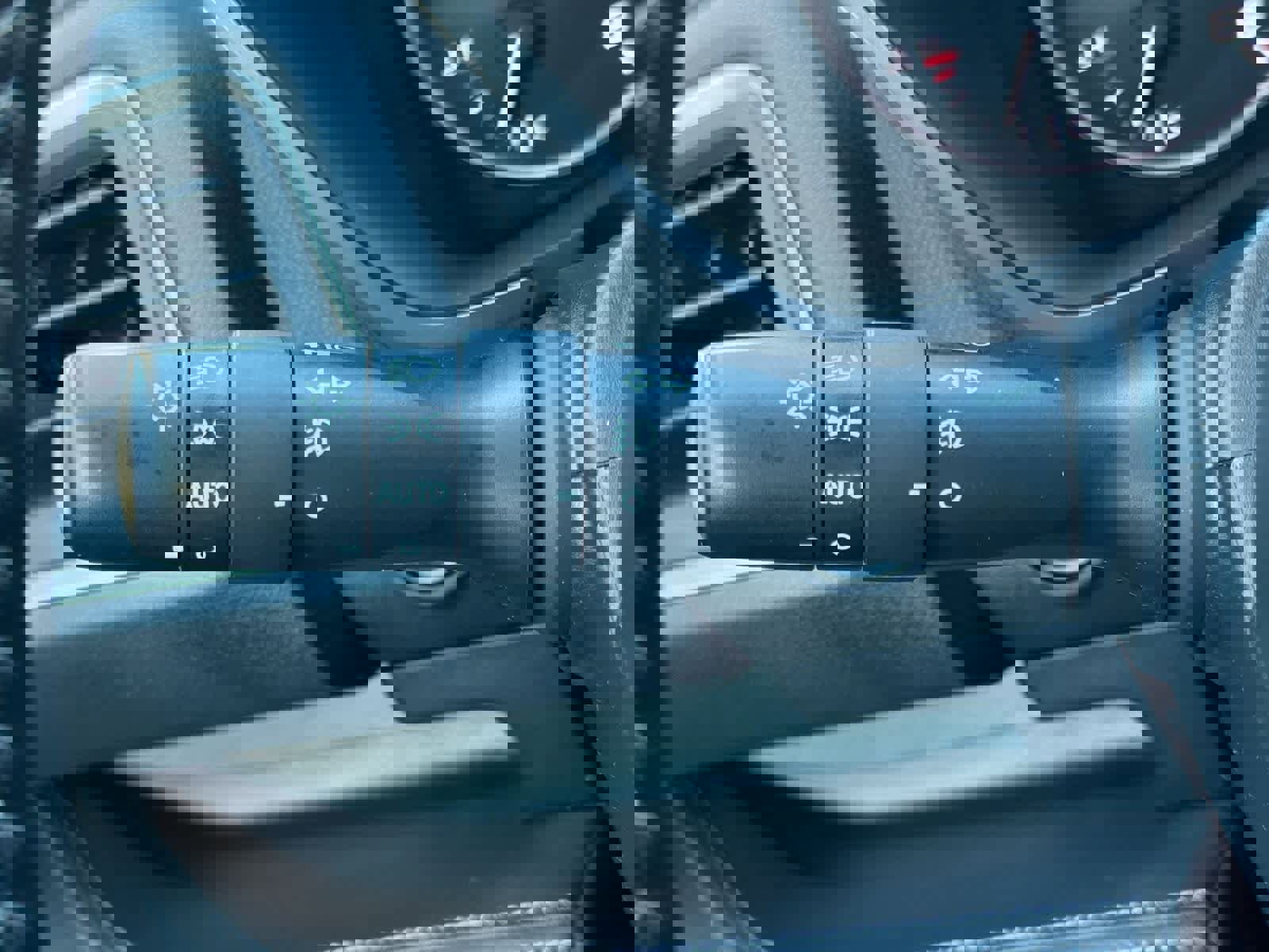 Certified 2023 Subaru Ascent Touring image 29