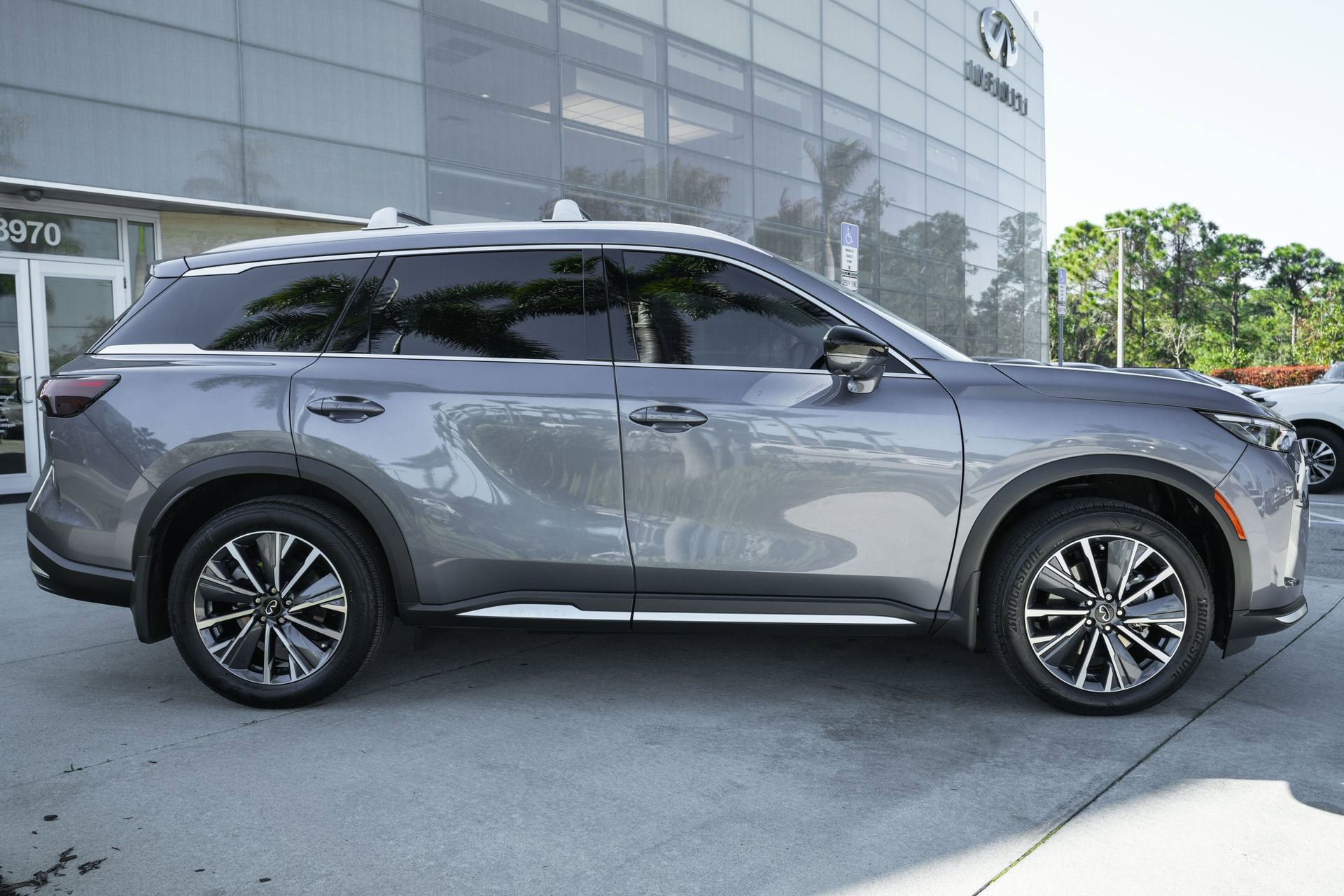 Used 2026 INFINITI QX60 Luxe w/ Cargo Package image 23