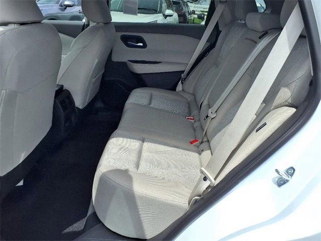 New 2025 Nissan Rogue SV image 6