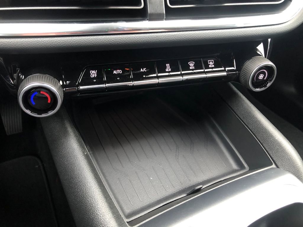 New 2026 Chevrolet Equinox EV LT image 23