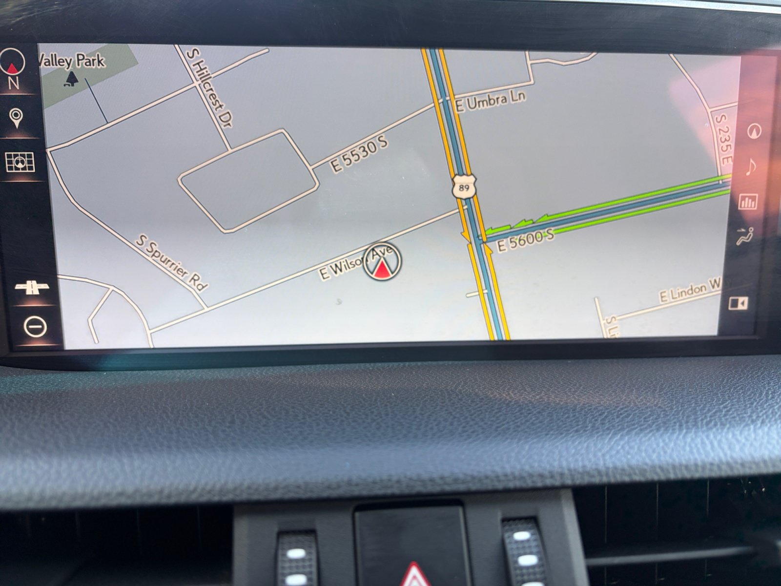 Used 2019 Lexus ES 300h w/ Accessory Package 2 FWD image 19