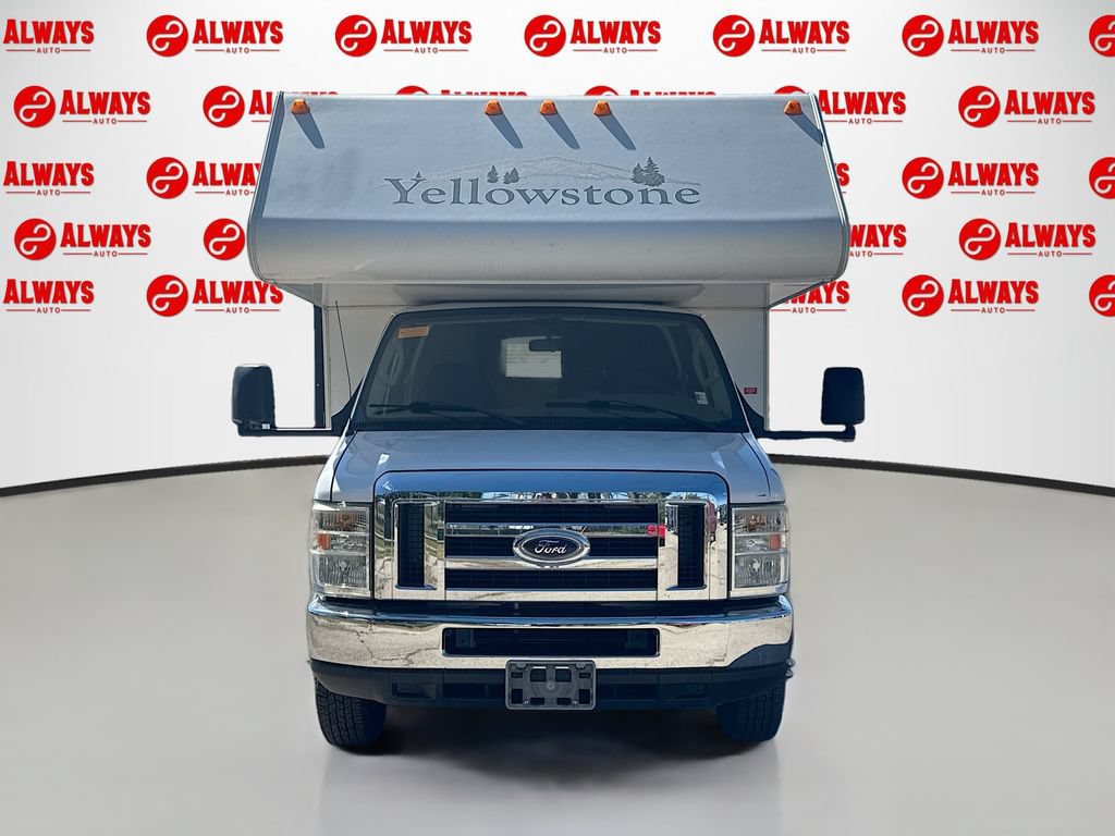 Used 2008 Ford E-350 and Econoline 350 Super Duty RWD image 2