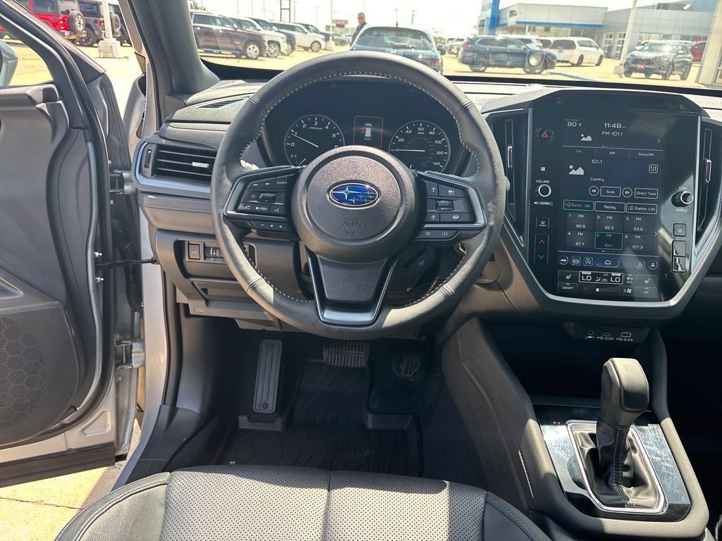 Used 2025 Subaru Forester Limited w/ Popular Package #1 AWD/4WD image 13