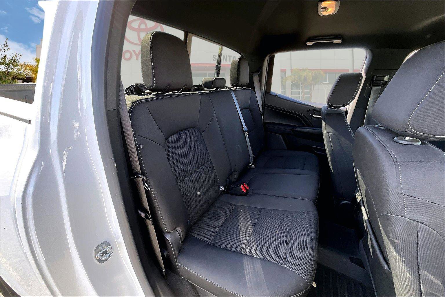 Used 2023 Chevrolet Colorado LT w/ LT Convenience Package image 27