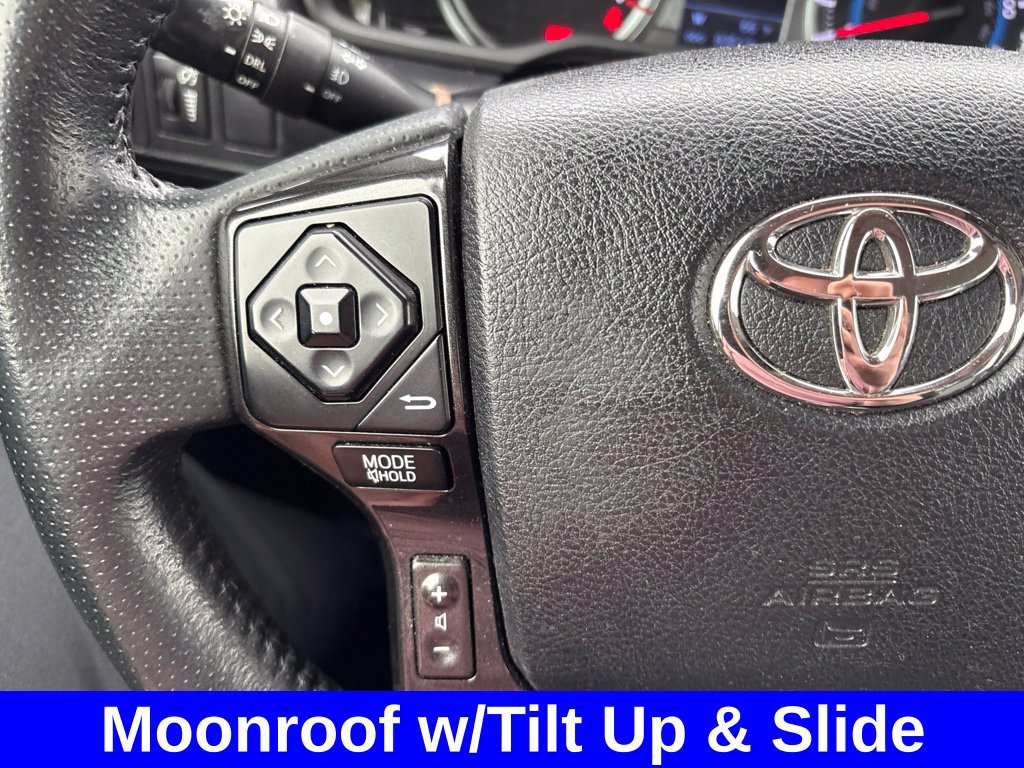 Used 2019 Toyota 4Runner TRD Off-Road Premium AWD/4WD image 12