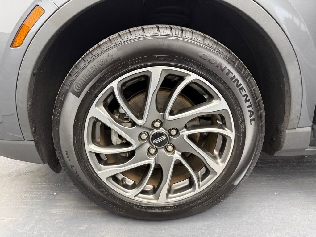 Used 2022 Lincoln Corsair AWD w/ Equipment Group 101A image 21