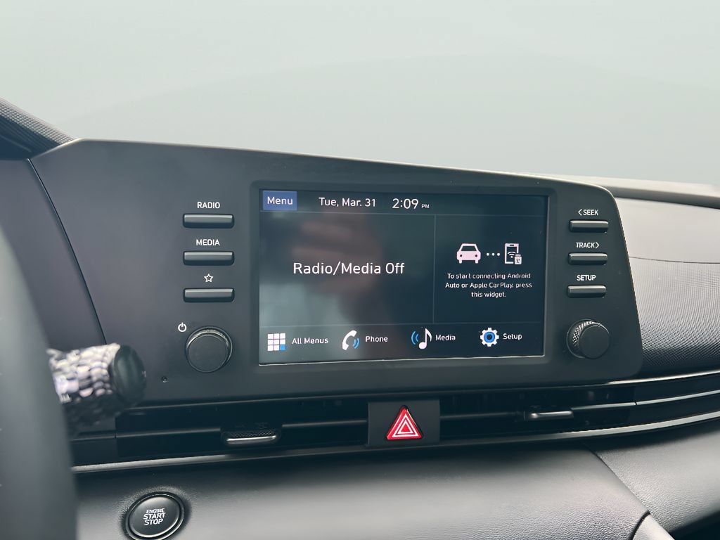 Used 2025 Hyundai Elantra Sport FWD image 26