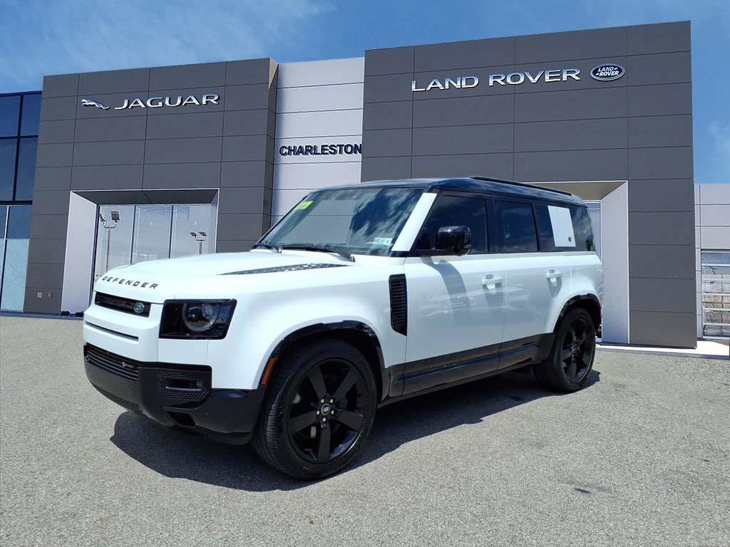 Used 2023 Land Rover Defender 110 X-Dynamic SE AWD/4WD image 1