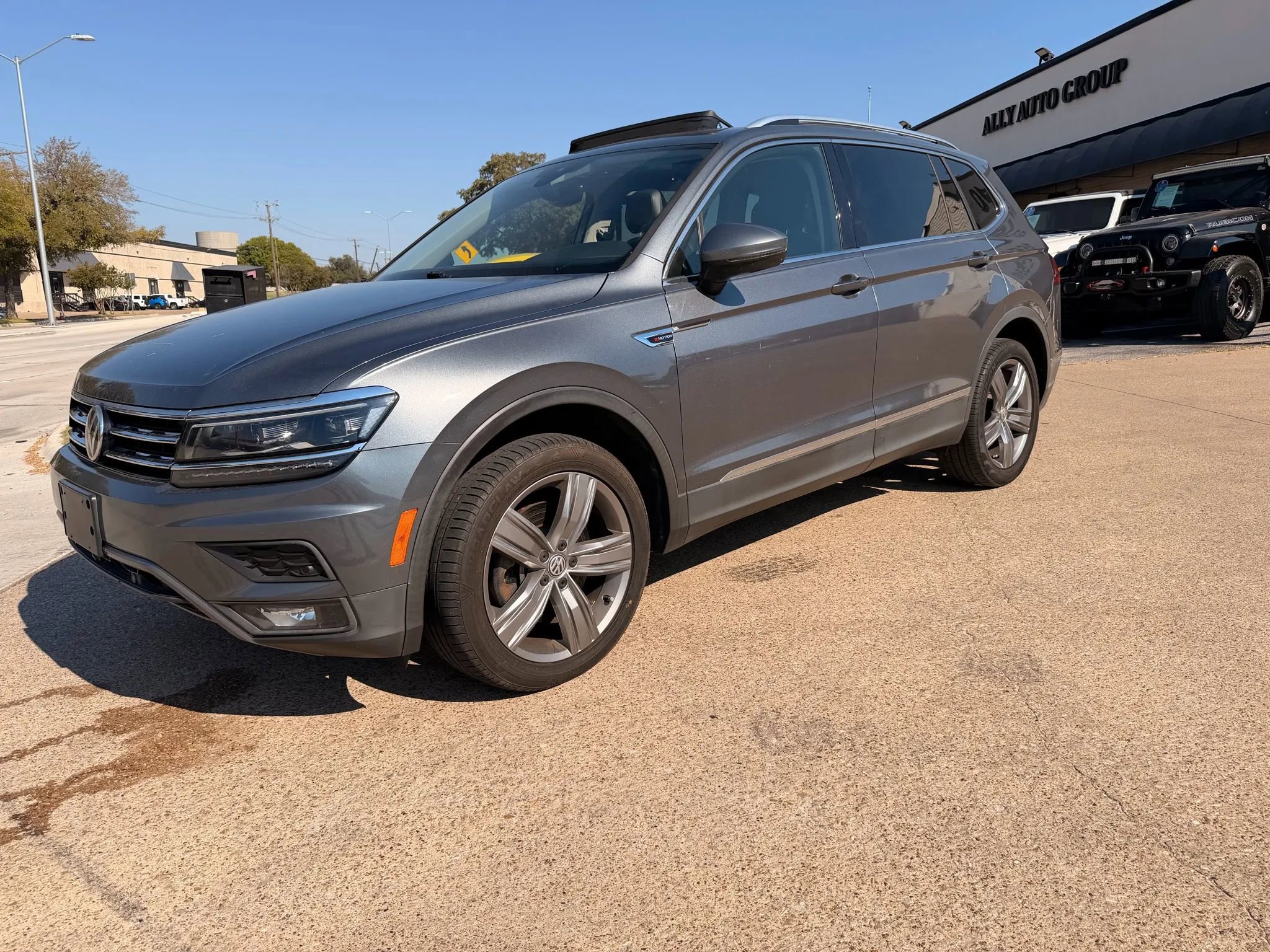 Used 2019 Volkswagen Tiguan SEL Premium