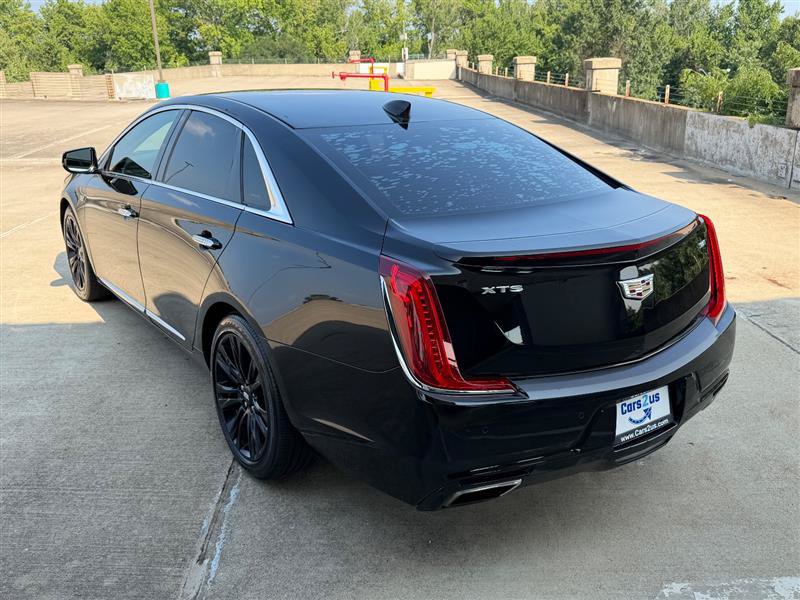 Used 2019 Cadillac XTS Luxury FWD image 4