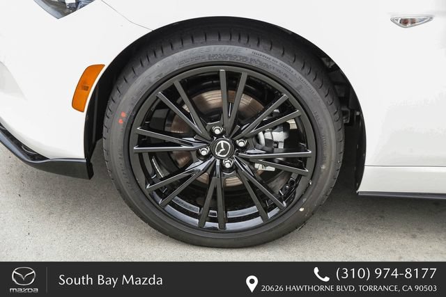New 2026 MAZDA MX-5 Miata Club w/ Interior Package RWD image 11