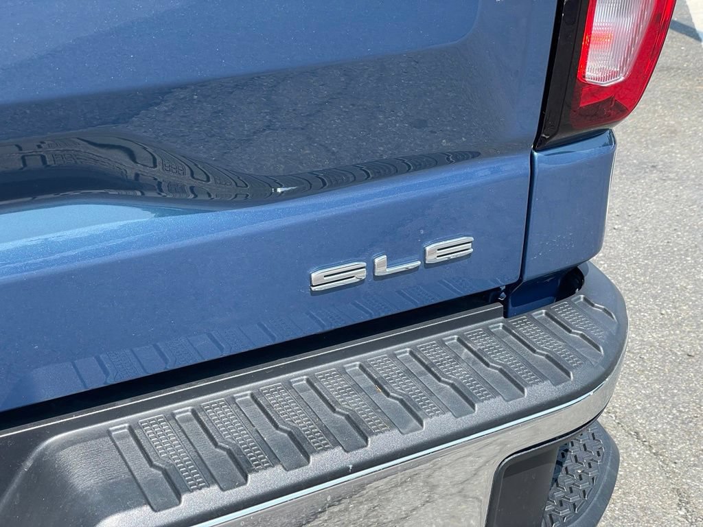 Used 2024 GMC Sierra 1500 SLE w/ Preferred Package AWD/4WD image 33