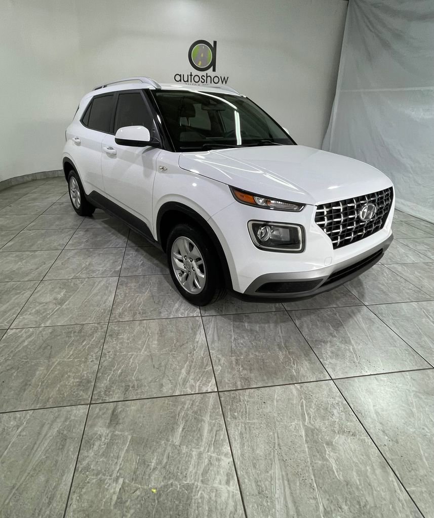 Used 2020 Hyundai Venue SEL image 5