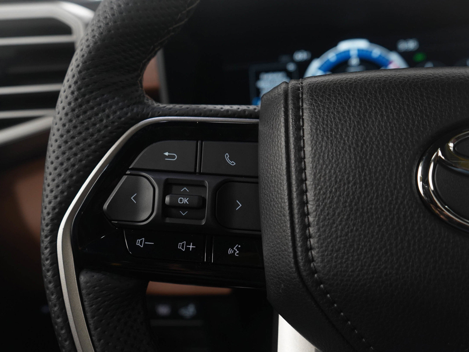 Used 2026 Toyota Sequoia 1794 Edition image 27