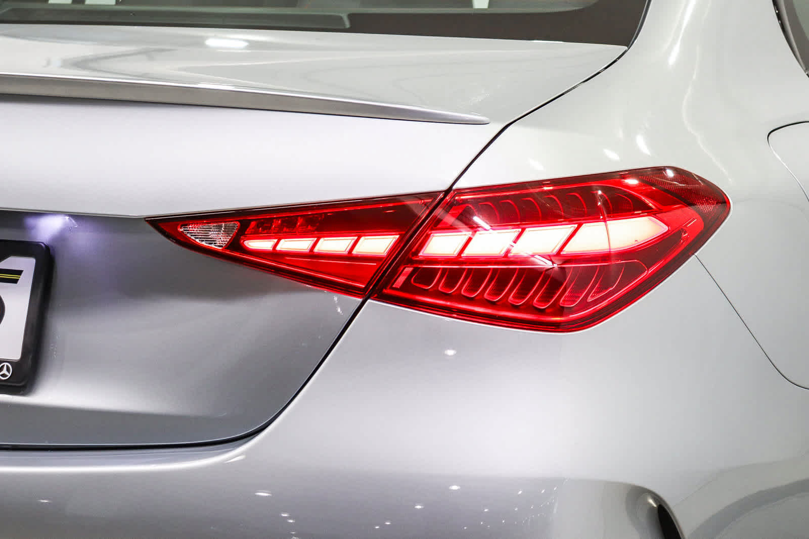 Used 2023 Mercedes-Benz C 300 Sedan image 7