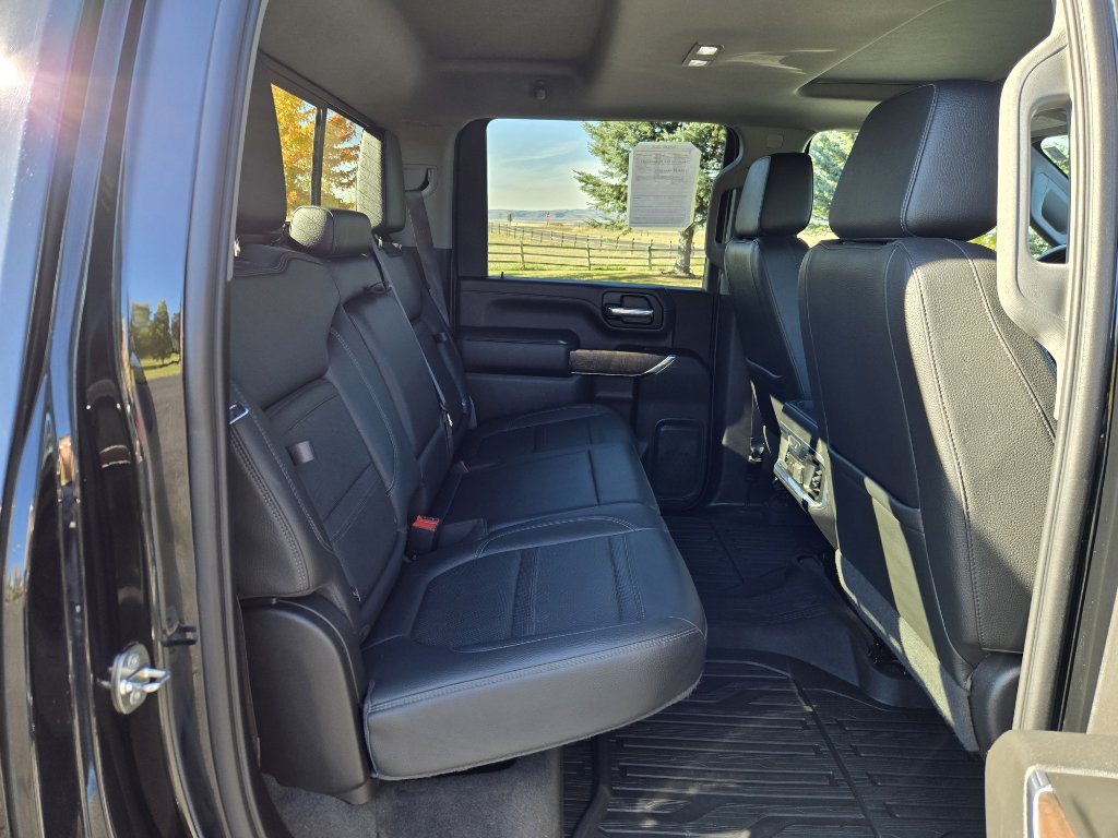 Used 2020 GMC Sierra 3500 Denali image 26