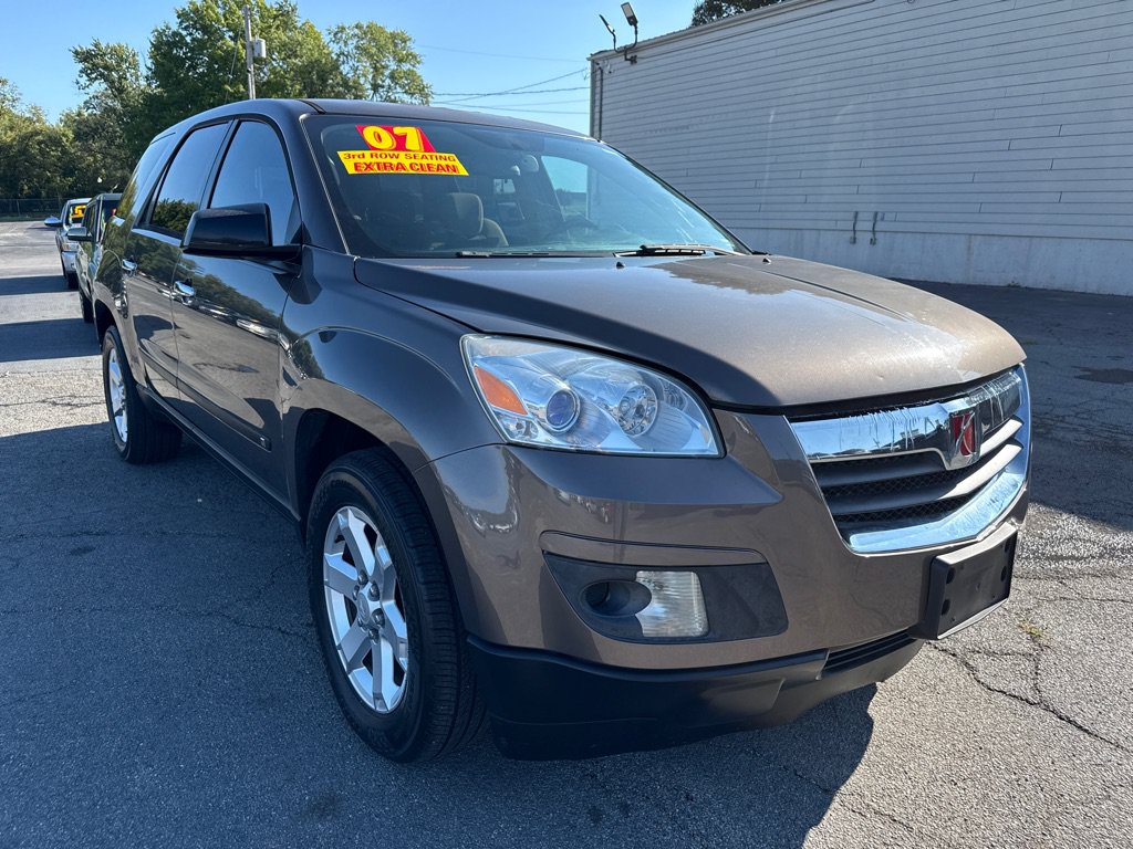 Used 2007 Saturn Outlook XE w/ Advanced Audio Pkg FWD image 4