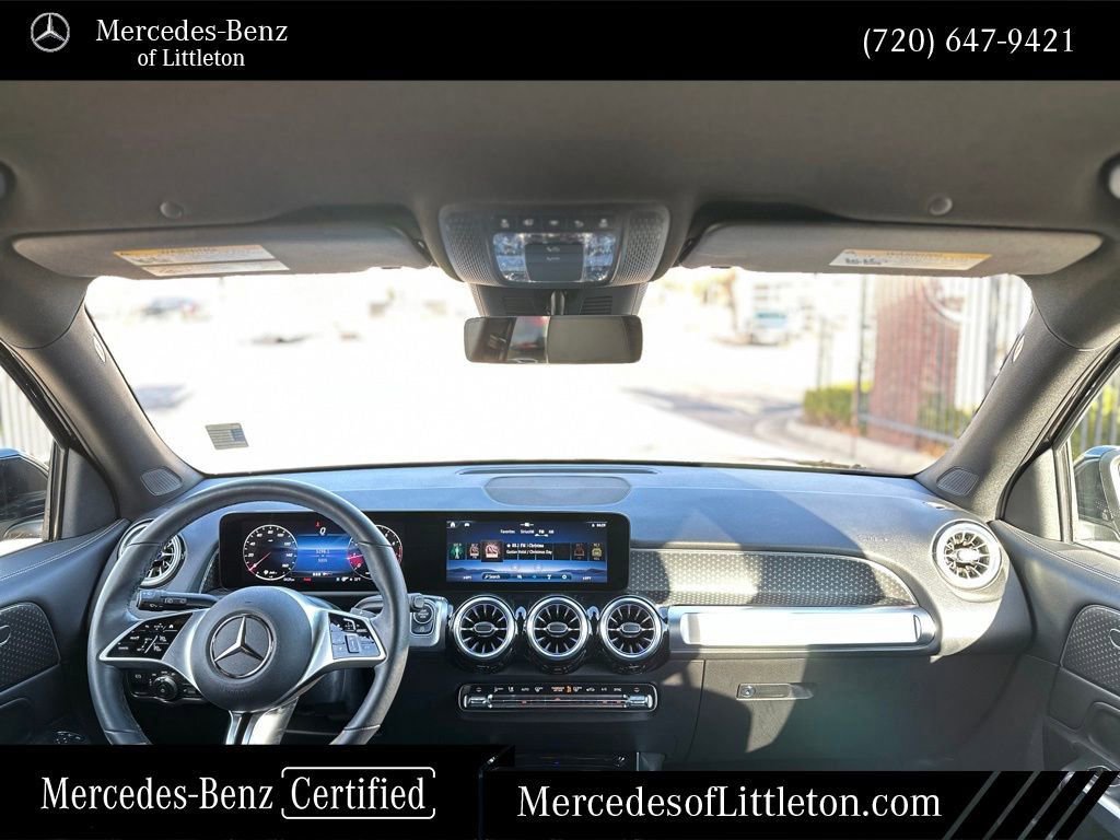 Certified 2025 Mercedes-Benz GLB 250 4MATIC image 21