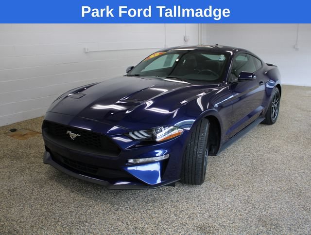 Used 2020 Ford Mustang Premium RWD image 11