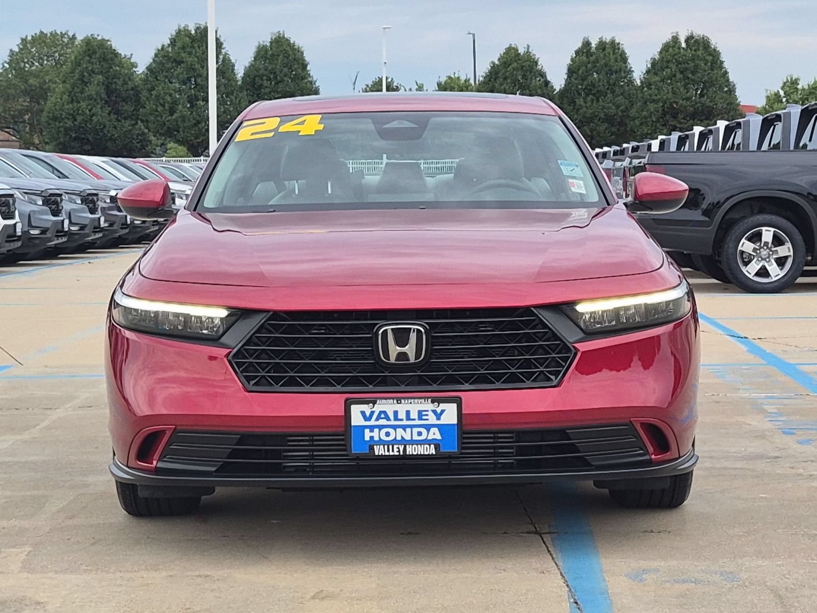 Used 2024 Honda Accord EX image 3