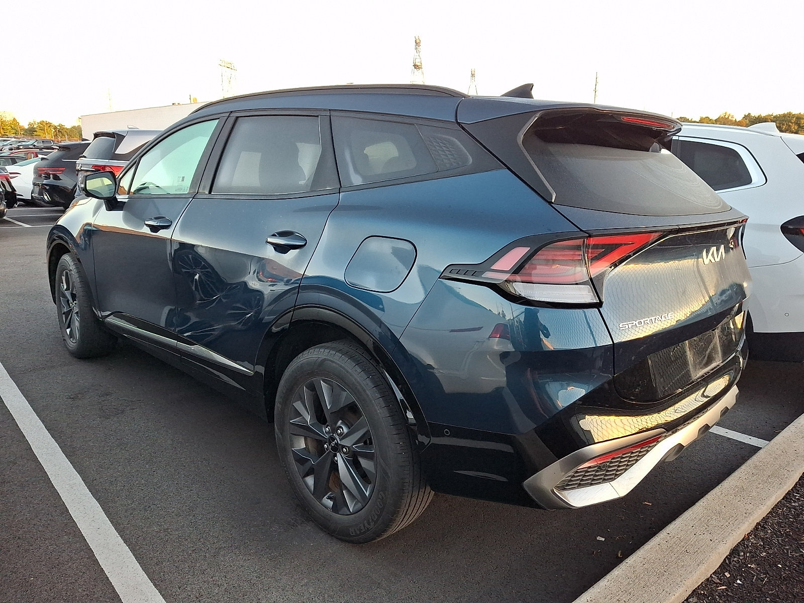 Used 2023 Kia Sportage SX Prestige AWD/4WD image 3