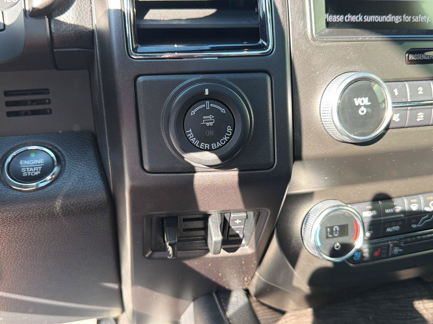 Used 2021 Ford Expedition Limited RWD image 29