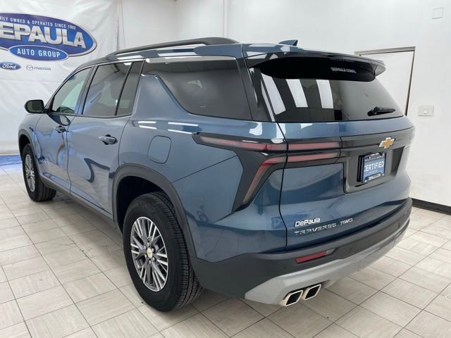 Used 2025 Chevrolet Traverse LT image 18