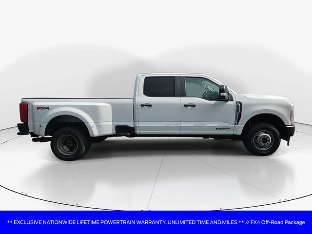 Used 2023 Ford F350 XL image 3