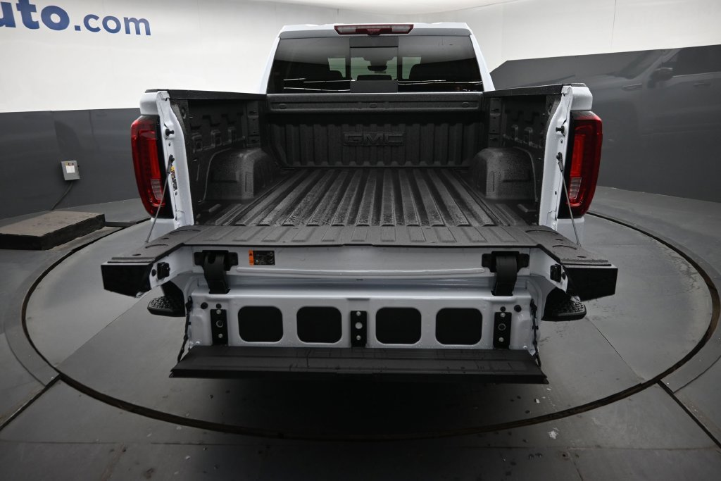 New 2026 GMC Sierra 1500 Denali AWD/4WD image 11