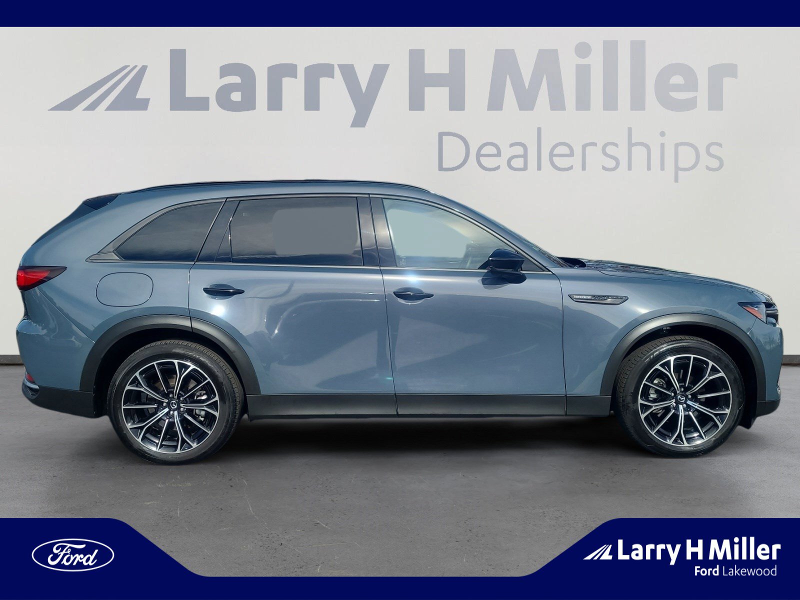 Used 2025 MAZDA CX-70 Plug-In Hybrid w/ Premium Plus image 6