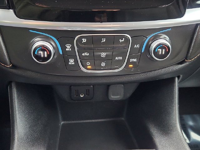 Used 2020 Chevrolet Traverse LS FWD image 41