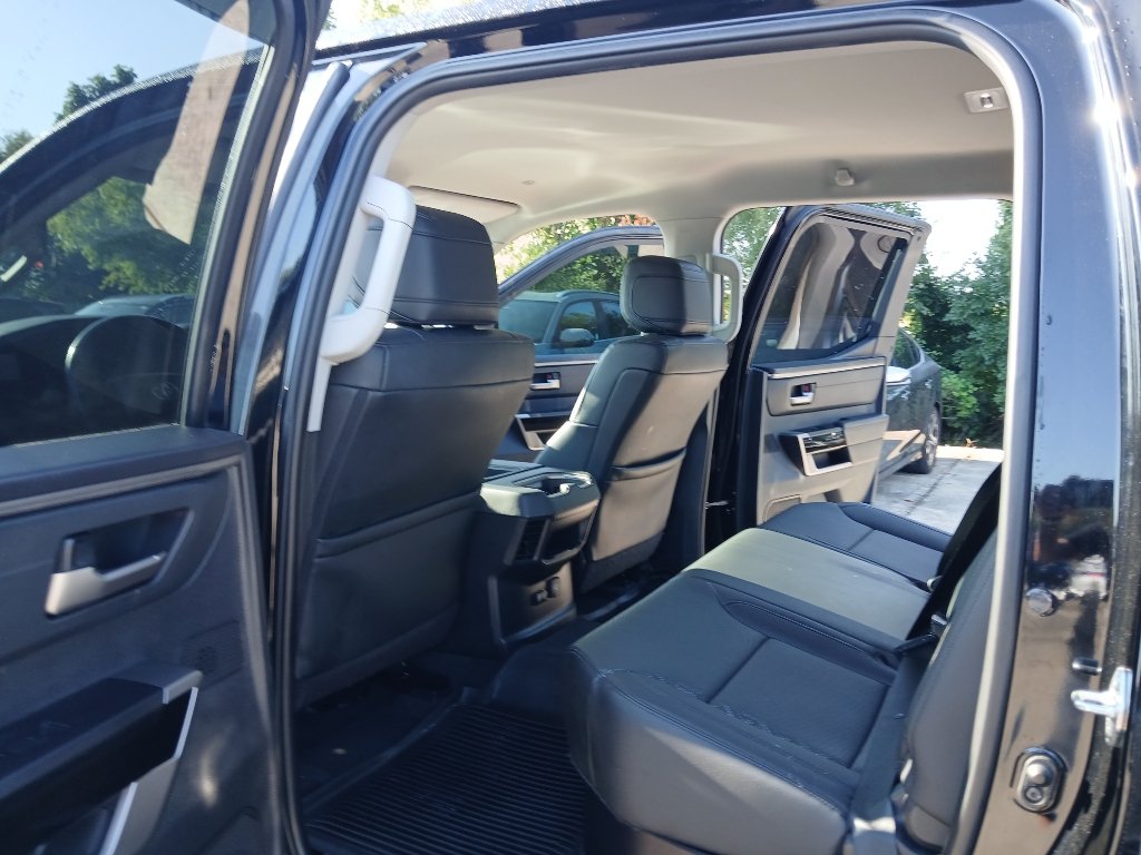 Used 2023 Toyota Tundra Limited AWD/4WD image 20