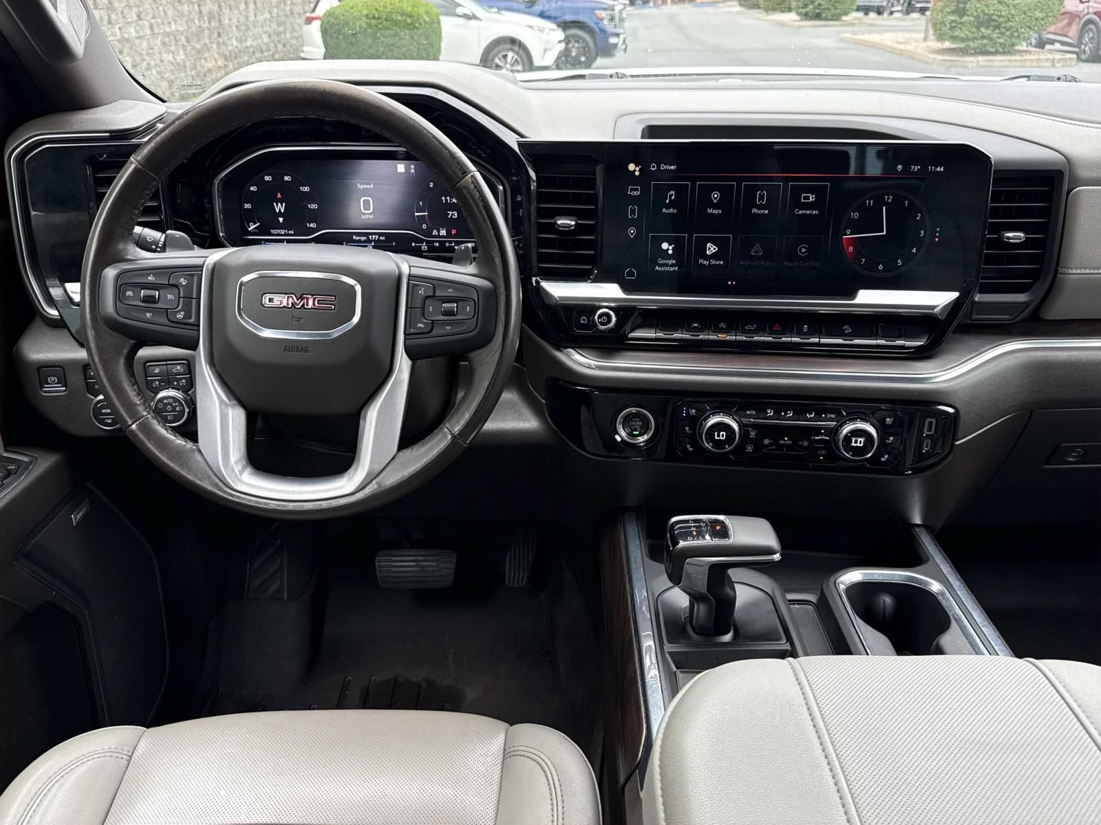 Used 2023 GMC Sierra 1500 SLT w/ SLT Premium Package AWD/4WD image 8