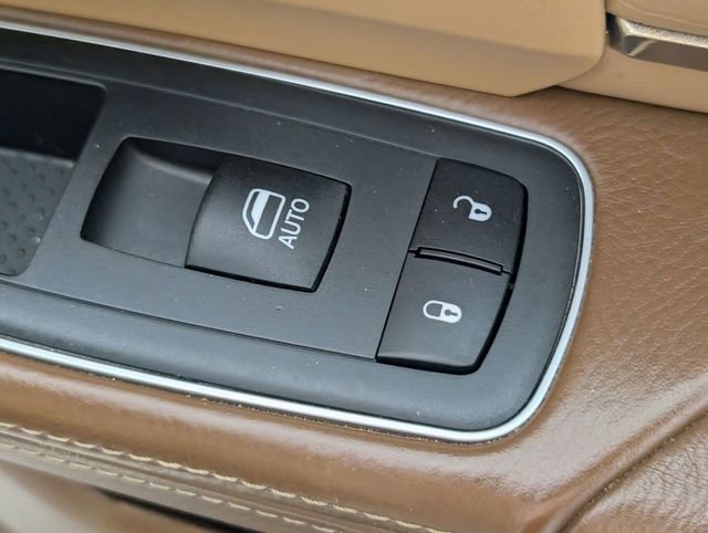 Used 2019 RAM 3500 Limited AWD/4WD image 35