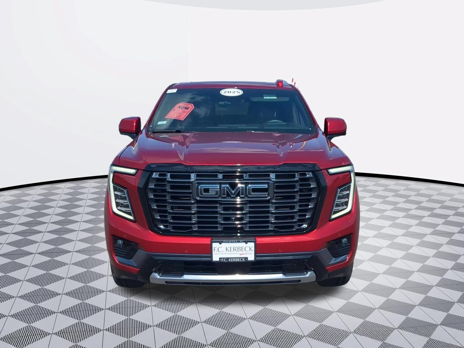 Certified 2025 GMC Yukon XL Denali Ultimate AWD/4WD image 3