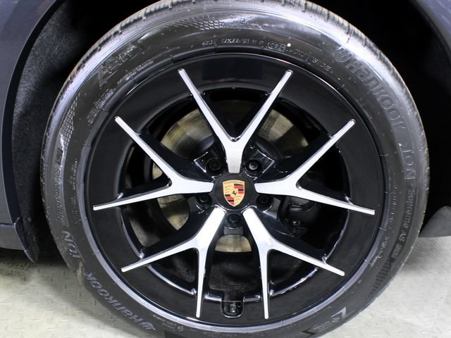 New 2026 Porsche Cayenne Electric AWD/4WD image 12