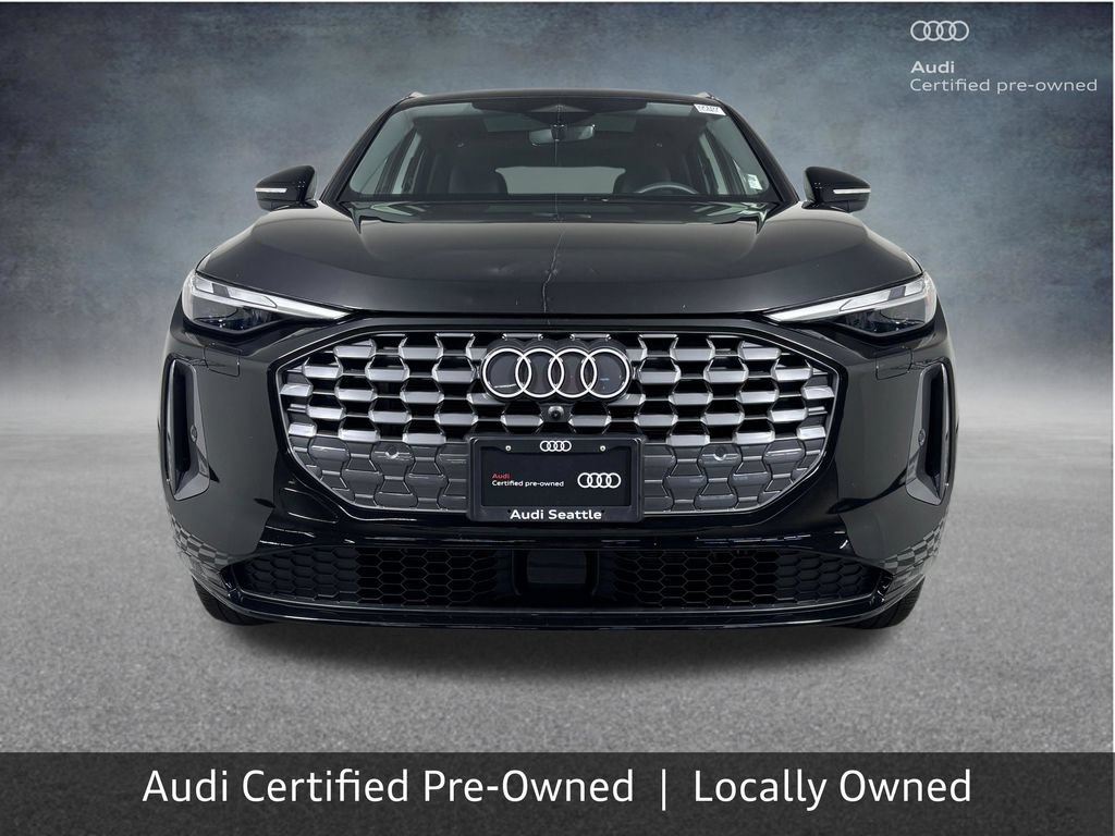 Certified 2025 Audi Q5 Premium w/ Convenience Package AWD/4WD image 3