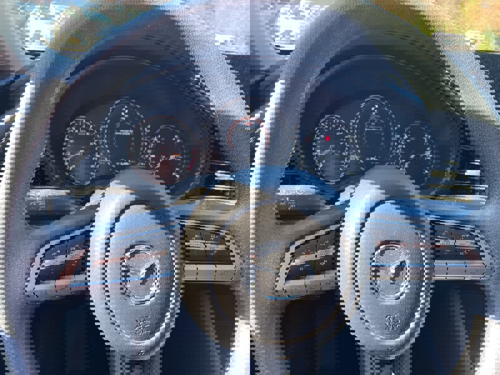 Used 2021 MAZDA MAZDA3 s image 21