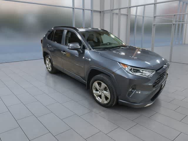 Used 2019 Toyota RAV4 Limited w/ Carpet Mat Package AWD/4WD image 8